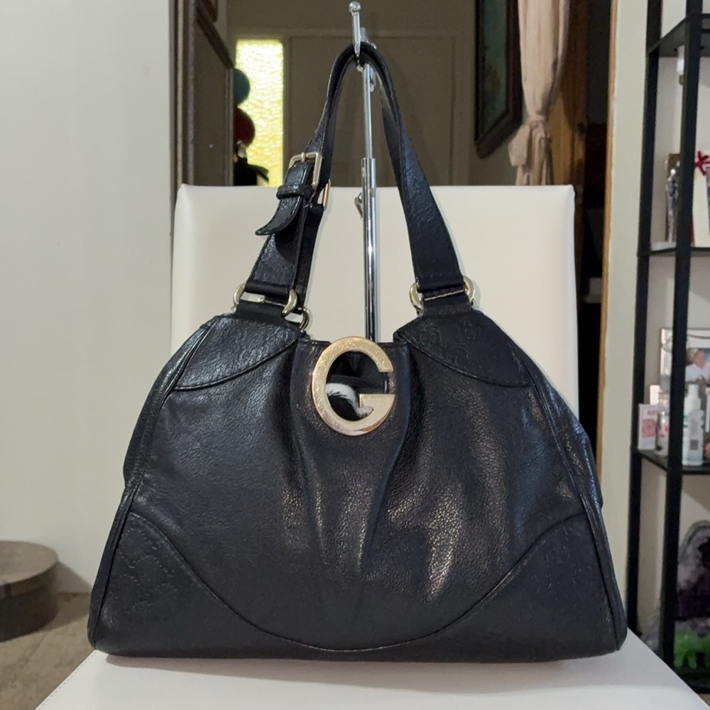 Gucci Guccissima Charlotte Leather Shoulder Bag